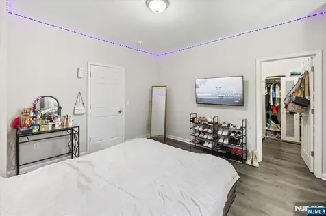164 Parker Street Newark NJ 07104