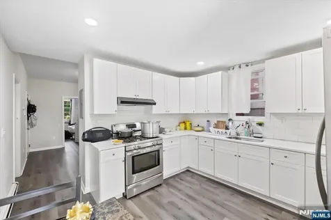 164 Parker Street Newark NJ 07104