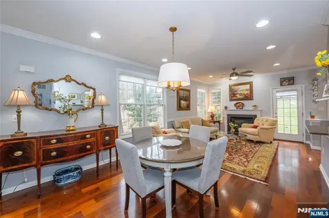 1 Ashley Court Hawthorne NJ 07506