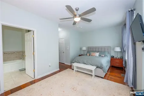 1 Ashley Court Hawthorne NJ 07506