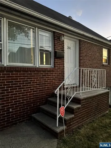 251 Stover Avenue North Arlington NJ 07031