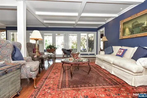 45 Lake Shore Oakland NJ 07436