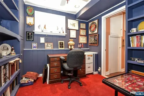 45 Lake Shore Oakland NJ 07436