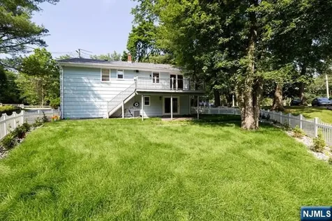 138 Grant Avenue Cresskill NJ 07626