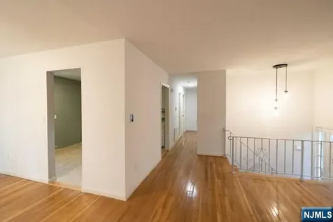 138 Grant Avenue Cresskill NJ 07626