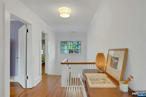 9 Parkway Montclair NJ 07042