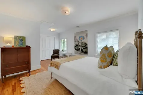9 Parkway Montclair NJ 07042
