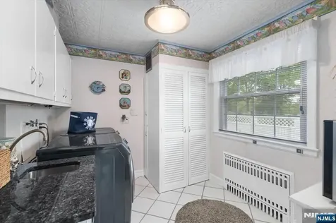 84 Raymond Avenue Rutherford NJ 07070