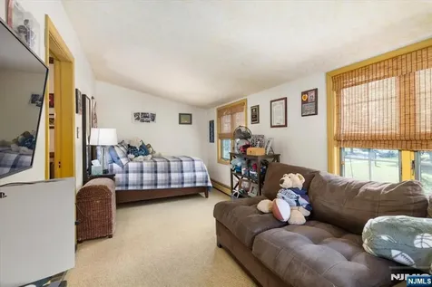 84 Raymond Avenue Rutherford NJ 07070