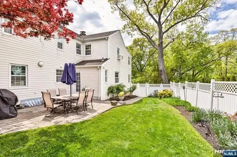 84 Raymond Avenue Rutherford NJ 07070