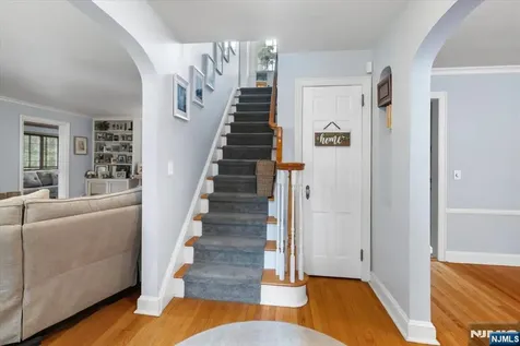 84 Raymond Avenue Rutherford NJ 07070