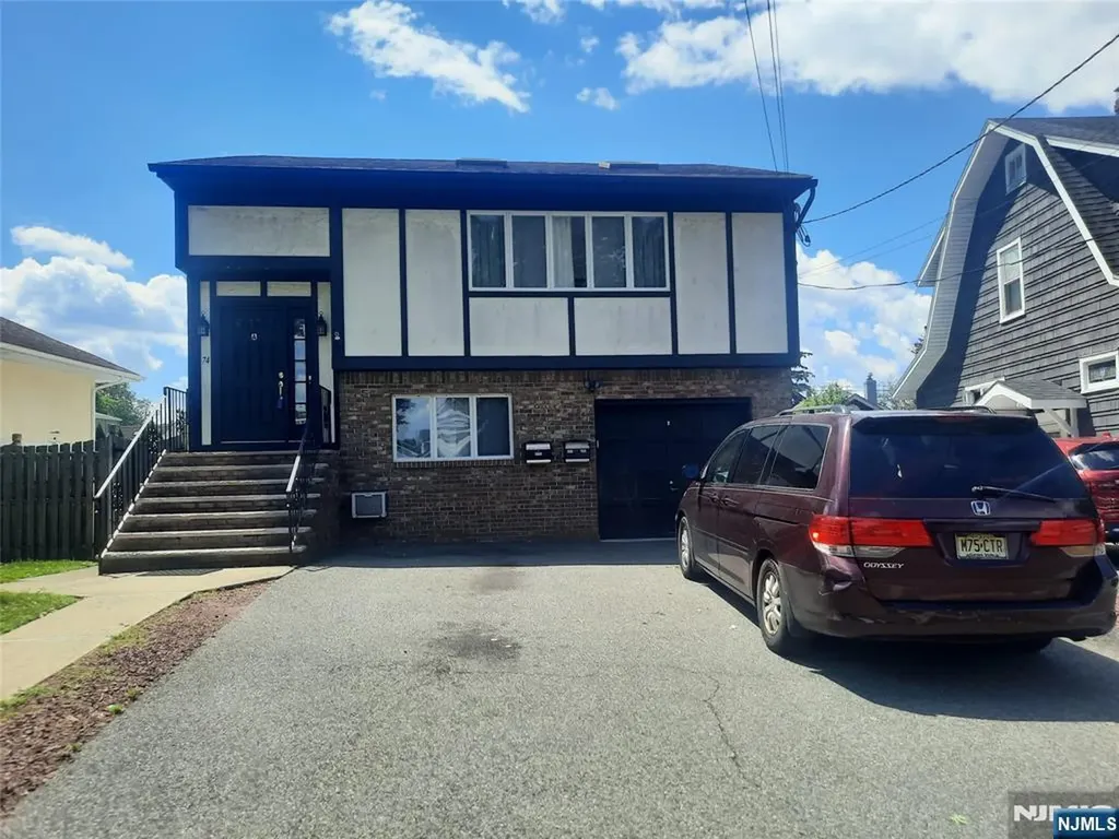74 Delford Bergenfield NJ 07621