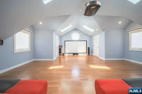 72 Brinkerhoff Terrace Palisades Park NJ 07650