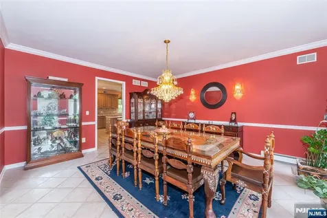5 Raine Tree Court Kinnelon Borough NJ 07405