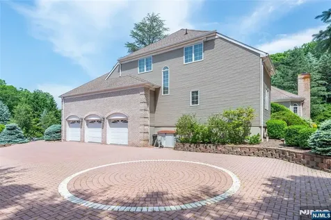 5 Raine Tree Court Kinnelon Borough NJ 07405