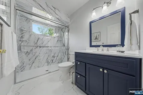 11 Goose Cove Lane Ramsey NJ 07446