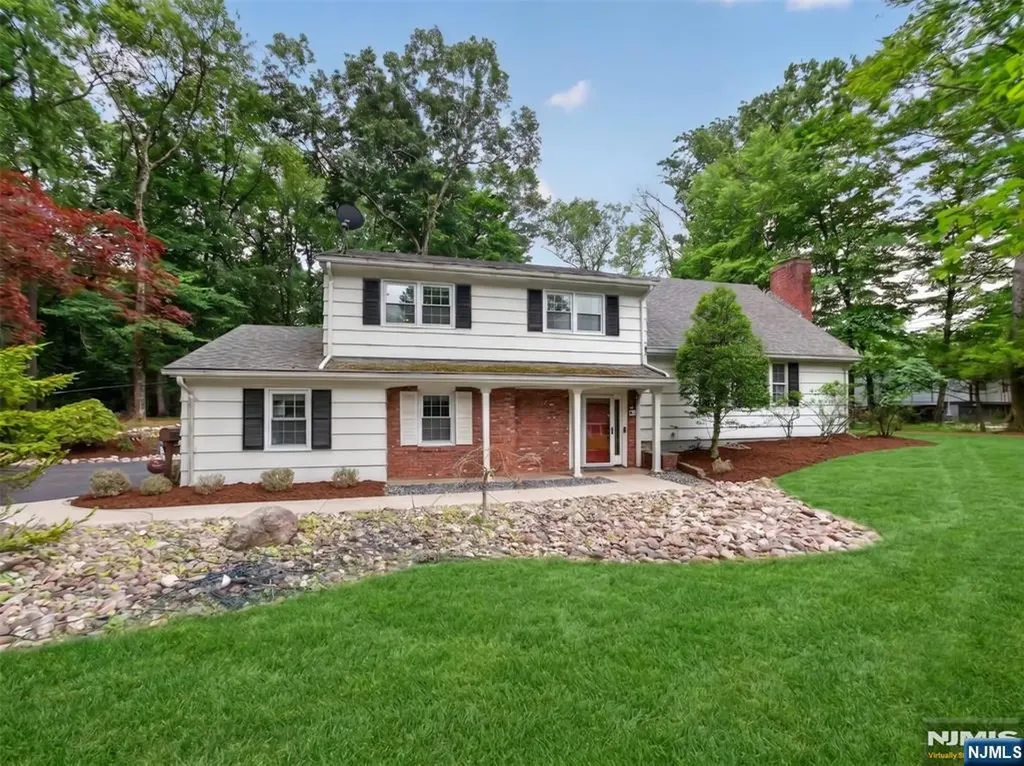 224 Oak Street Ramsey NJ 07446
