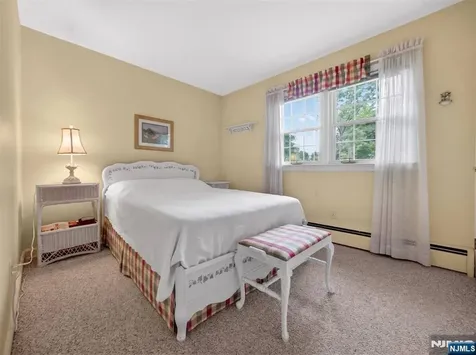224 Oak Street Ramsey NJ 07446