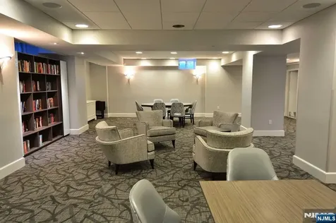 2200 N Central Road Fort Lee NJ 07024