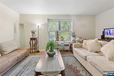 2320 Linwood Avenue Fort Lee NJ 07024