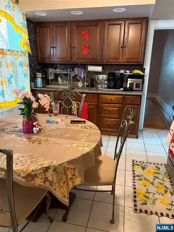 584 Gregory Avenue Clifton NJ 07011