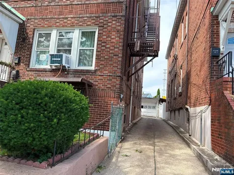 584 Gregory Avenue Clifton NJ 07011
