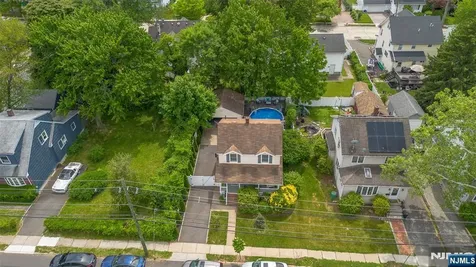256 Fycke Lane Teaneck NJ 07666