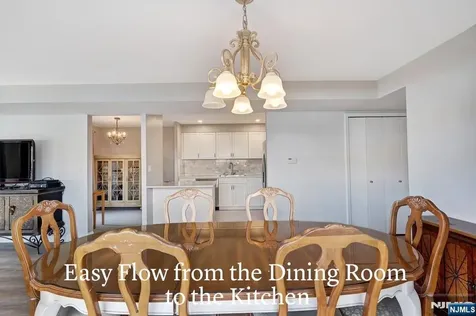 301 Chase Court Edgewater NJ 07020