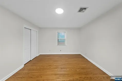 160 Magnolia Avenue Cresskill NJ 07626