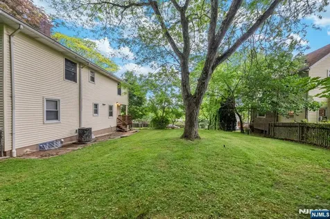 160 Magnolia Avenue Cresskill NJ 07626