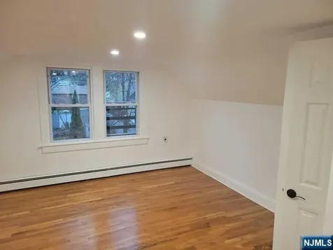 469 Grand Avenue Leonia NJ 07605