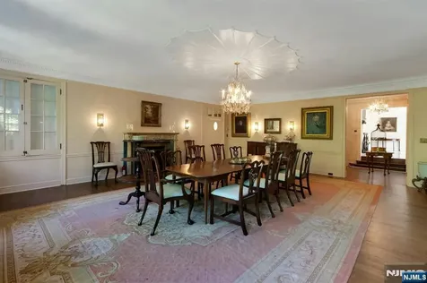 9 E Saddle River Road Saddle River NJ 07458