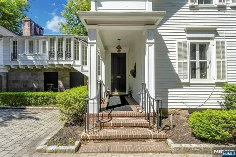 9 E Saddle River Road Saddle River NJ 07458