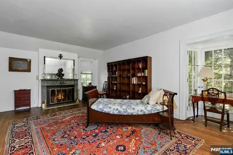 9 E Saddle River Road Saddle River NJ 07458