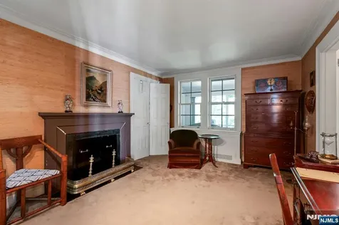 9 E Saddle River Road Saddle River NJ 07458