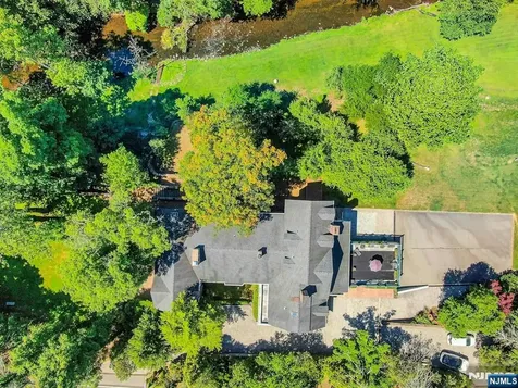 9 E Saddle River Road Saddle River NJ 07458