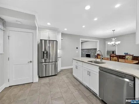 1134 Julia Street Teaneck NJ 07666