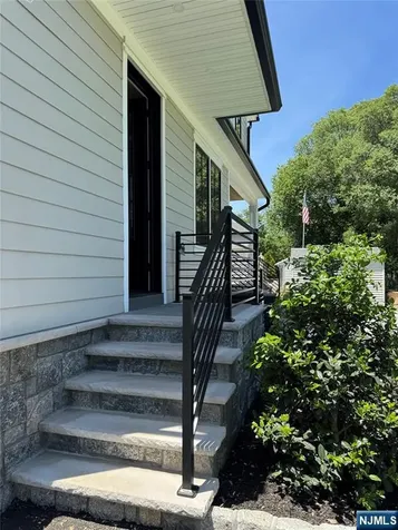 671 Delaware Avenue Ridgewood NJ 07450