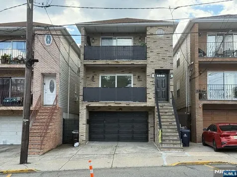 67 71st Street Guttenberg NJ 07093