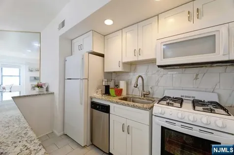 22 Engle Street Englewood NJ 07631