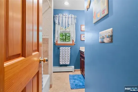 36 Underwood Road Montville Township NJ 07045