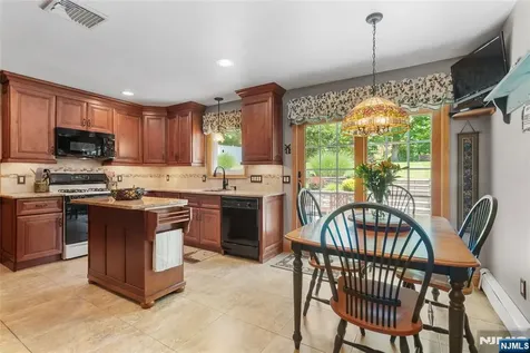 36 Underwood Road Montville Township NJ 07045