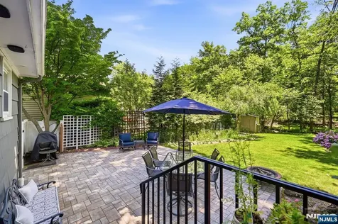 36 Calumet Avenue Oakland NJ 07436