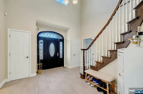 26 Sunset Road Livingston NJ 07039