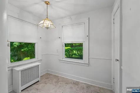124 Walker Road West Orange NJ 07052