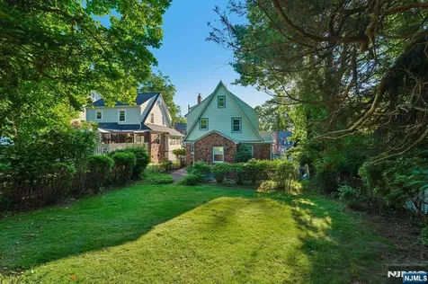 124 Walker Road West Orange NJ 07052