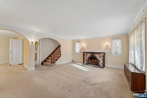 124 Walker Road West Orange NJ 07052