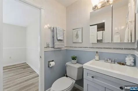 81 Hudson Avenue Ridgefield Park NJ 07660