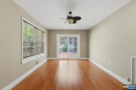 81 Hudson Avenue Ridgefield Park NJ 07660