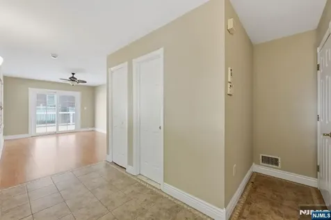 81 Hudson Avenue Ridgefield Park NJ 07660